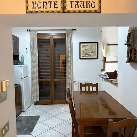 Monte Tauro Apartment Taormina Luaran gambar