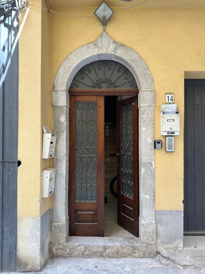 Monte Tauro Apartment Taormina Luaran gambar